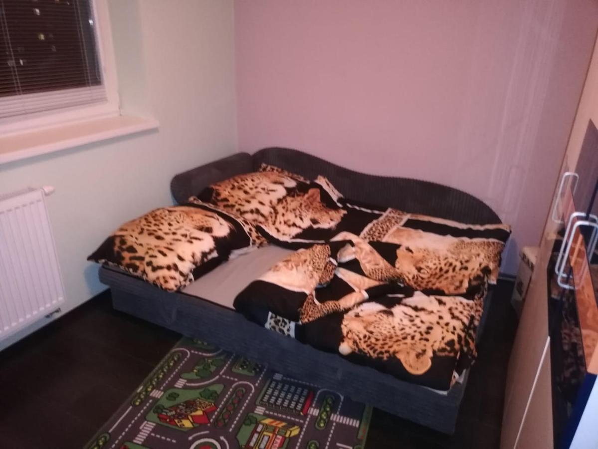 Apartman Klaudius โปปรัด ภายนอก รูปภาพ