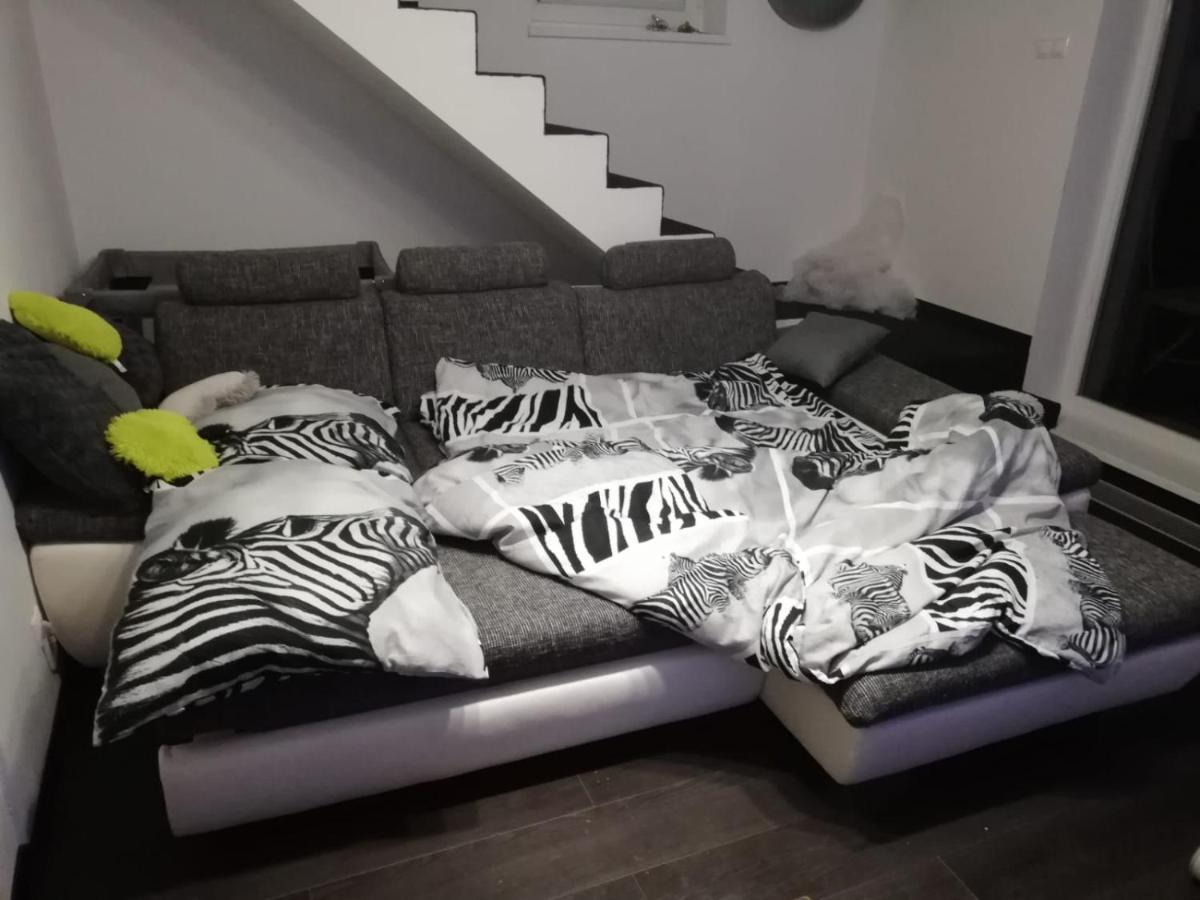 Apartman Klaudius โปปรัด ภายนอก รูปภาพ