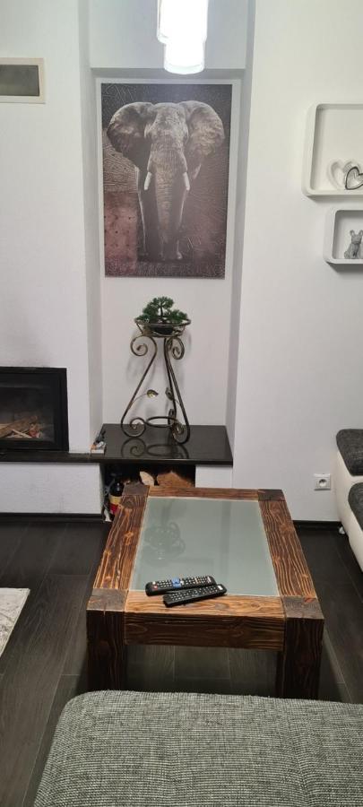 Apartman Klaudius โปปรัด ภายนอก รูปภาพ
